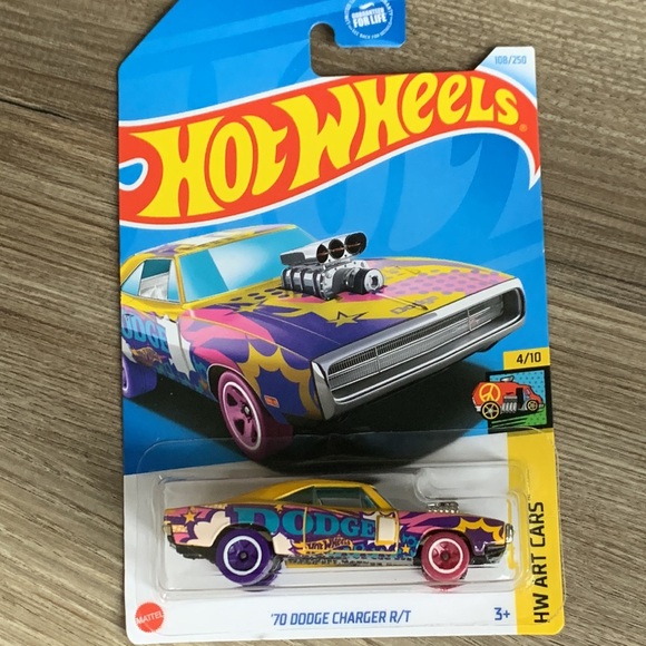 Hot Wheels 1970 Dodge Charger R/T HW Art Cars Hotwheels HTB76  2024 Mainline New - Picture 5 of 5